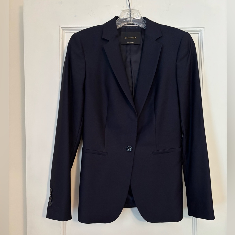 Massimo Dutti Women’s Wool Blazer. Navy. Size EU 36 / US 4